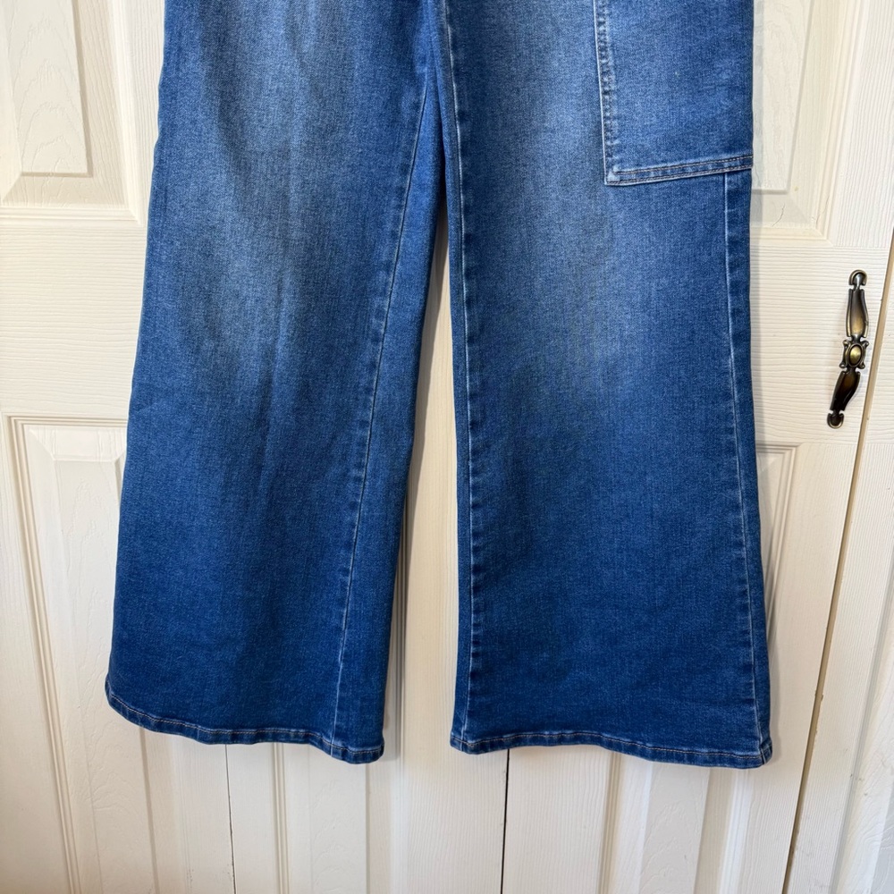 Sofia by Sofia Vergara Margot Wide Leg High-Rise Cargo Jeans Women’s Size 8 - Picture 5 of 9